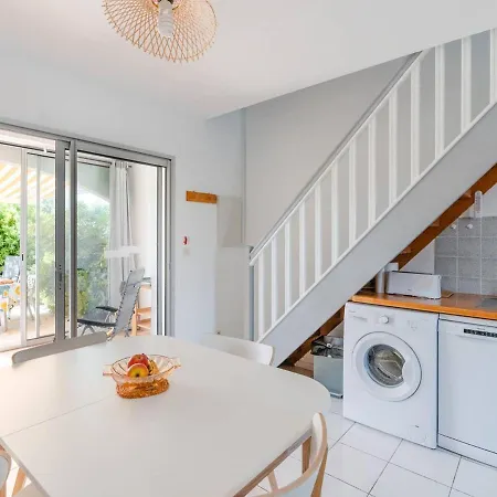 Duplex A Saint-pierre-la-mer - Parking, 2 Chambres, Terrasse - Fr-1-409a-24 *